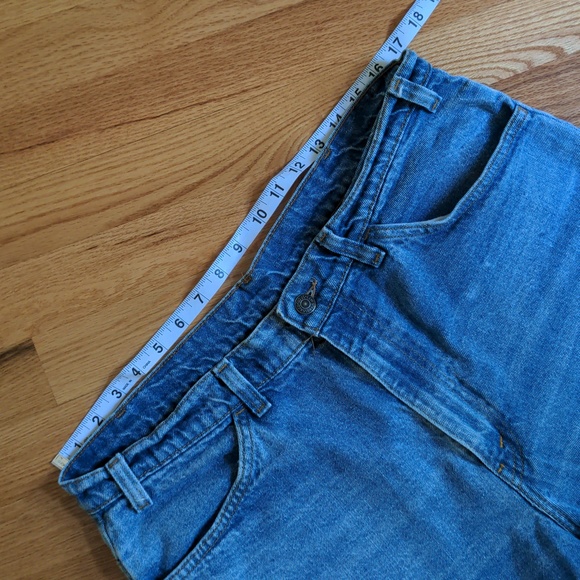 Levi's orange tag cut-off denim shorts - Picture 4 of 7